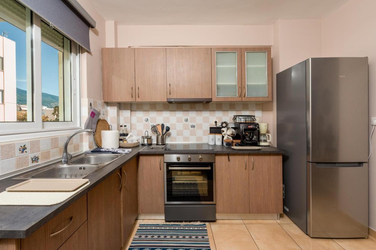 Eleni'S Modern Apartment โวโลส ภายนอก รูปภาพ