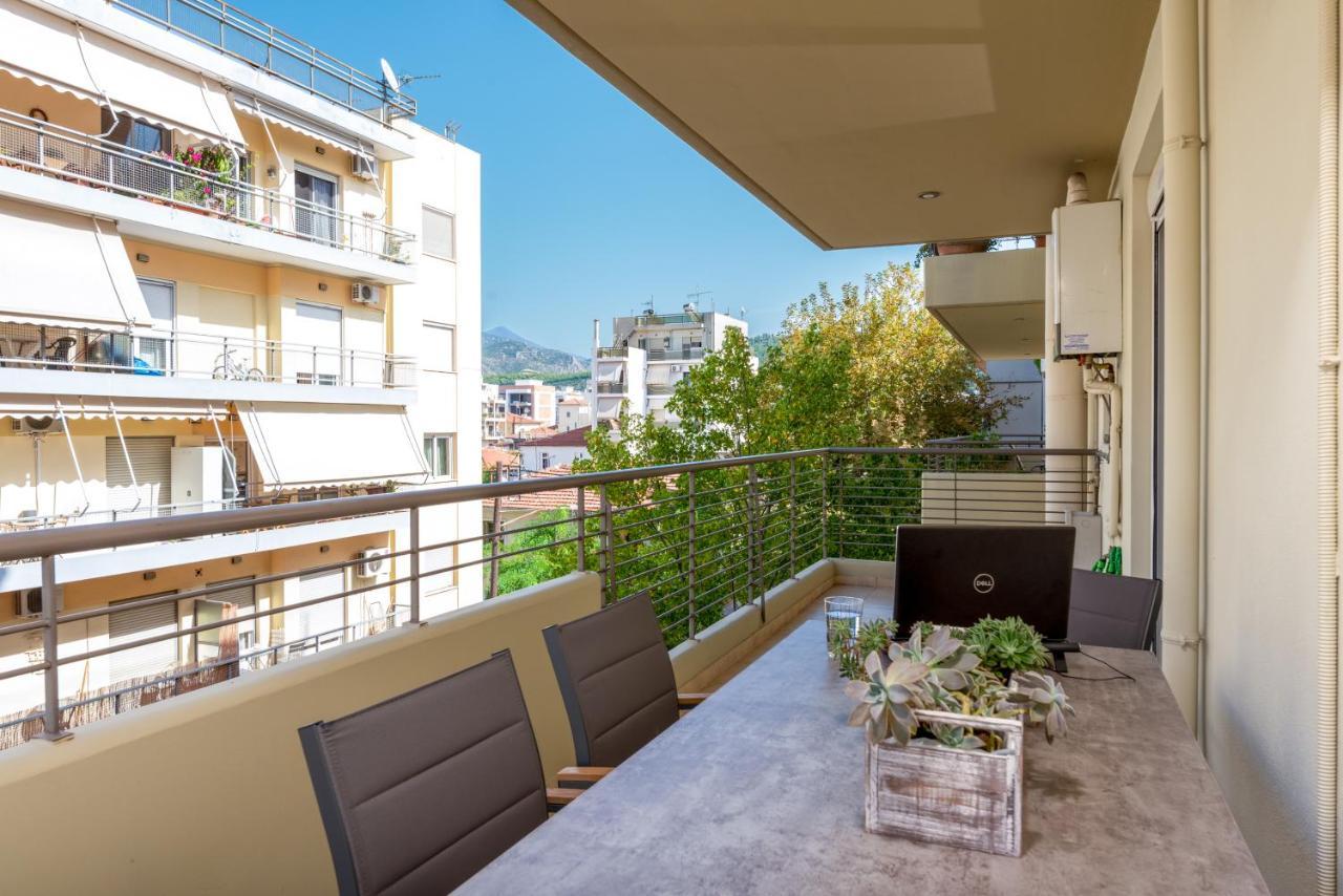 Eleni'S Modern Apartment โวโลส ภายนอก รูปภาพ